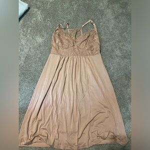 Kindred Bravely nursing and maternity night gown